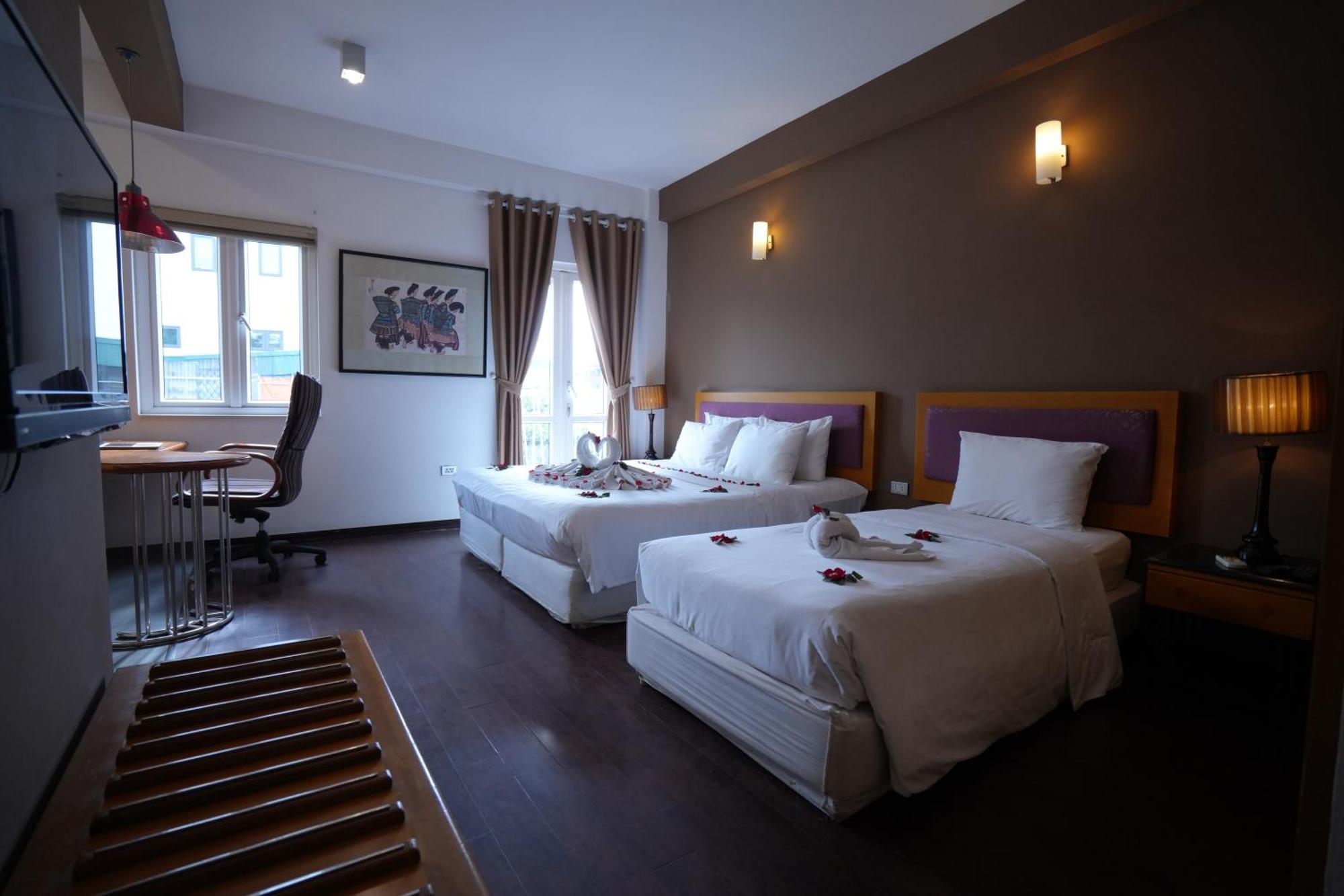 Golden Sunshine Villa Hotel And Travel Hanoi Exteriör bild